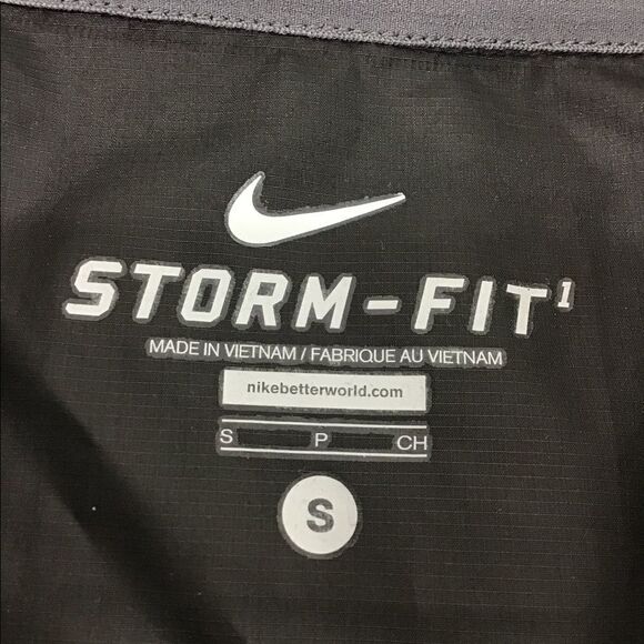 Nike Black Storm Fit 1/2 Zip Pullover Windbreaker Jacket Size Small - Picture 12 of 12